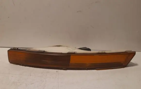 Front indicator light