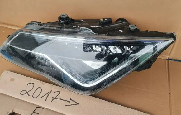 Seat Leon (5F) Headlight/headlamp 5F1941007J