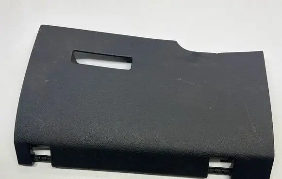 Volkswagen Caddy Fuse box cover 2K1858925
