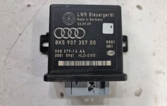 Audi A4 S4 B8 8K Light module LCM 8K5907357 00010941 00837914AA