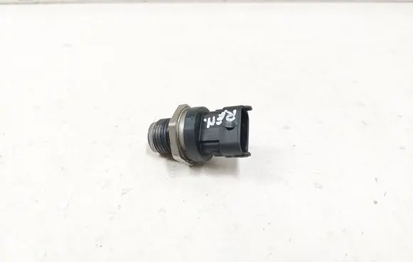 Renault Espace - Grand espace IV Fuel pressure sensor H8200703127 0281002915