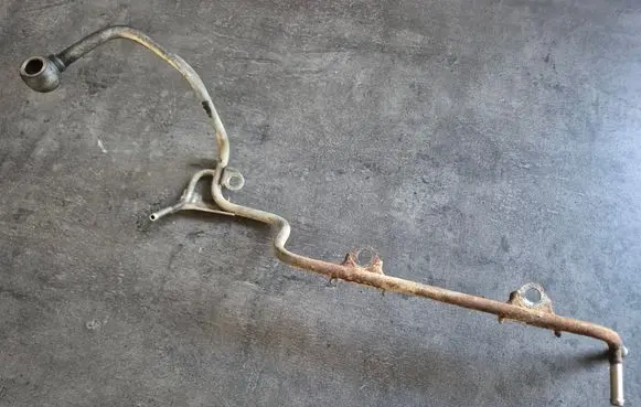 Fuel return line/hose