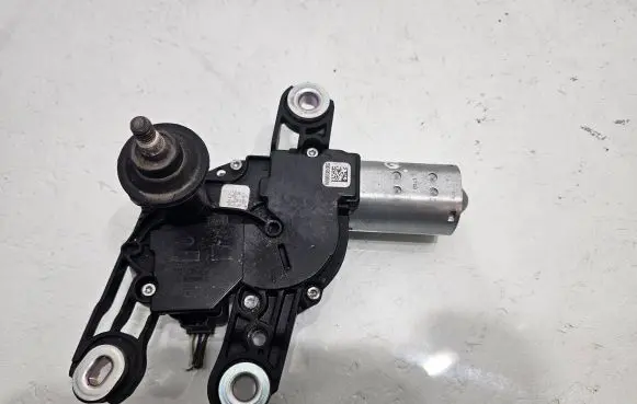 Seat Leon (5F) Rear window wiper motor 5F3955711