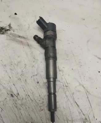 BMW 3 E46 Fuel injector 7785984