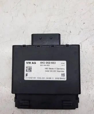 Audi A4 S4 B8 8K Voltage converter/converter module 8K0959663