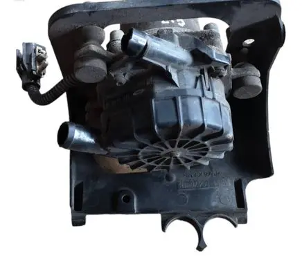 Ford Focus Secondary air pump 3S419A486AA 10200056AAC