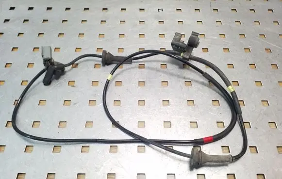 Volvo XC70 ABS rear brake sensor 10071160373 3524256
