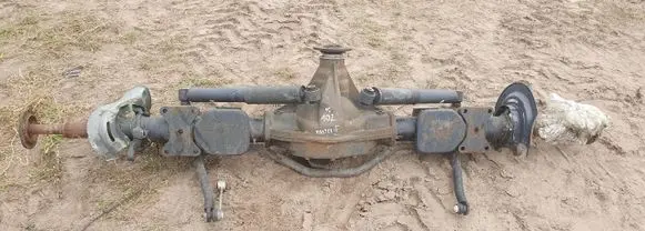Renault Master III Rear axle beam with reductor 