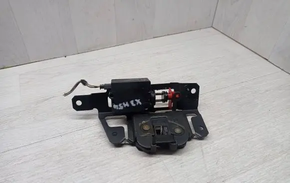 BMW X3 E83 Tailgate/trunk/boot lock/catch/latch 7057364