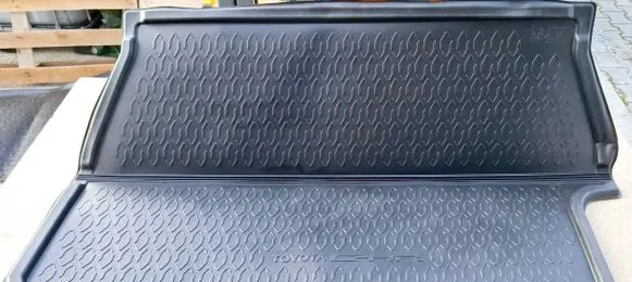 Toyota C-HR I Rubber trunk/boot mat liner PW24110050