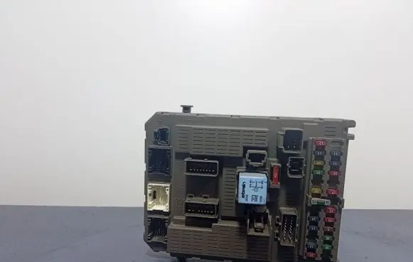 Fiat Ulysse Fuse box set 9646907380