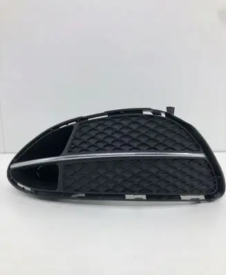 Mercedes-Benz E W212 Front bumper lower grill