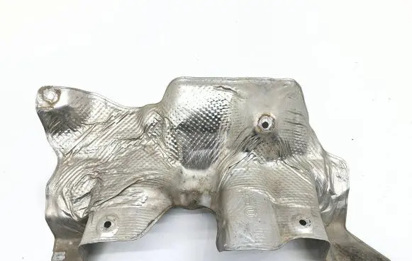 Exhaust heat shield