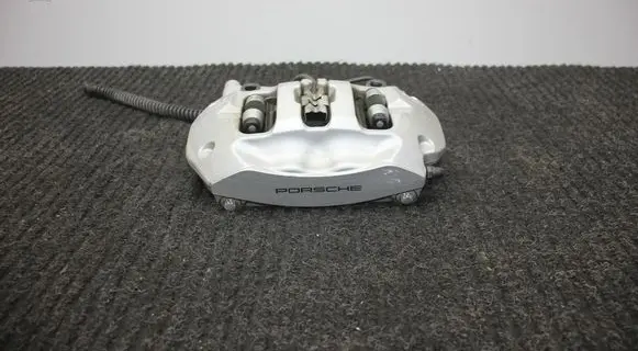 Porsche Cayenne (92A) Rear brake caliper 7P0615423