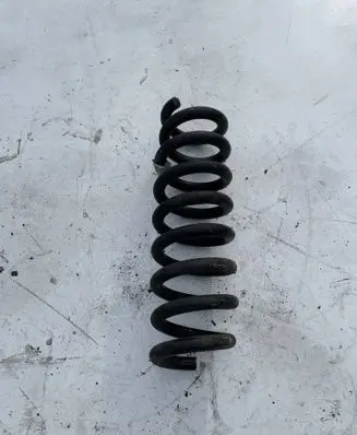 Mercedes-Benz C W205 Rear coil spring