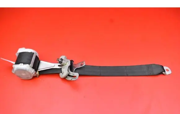 Cadillac SRX Front seatbelt 7K7300