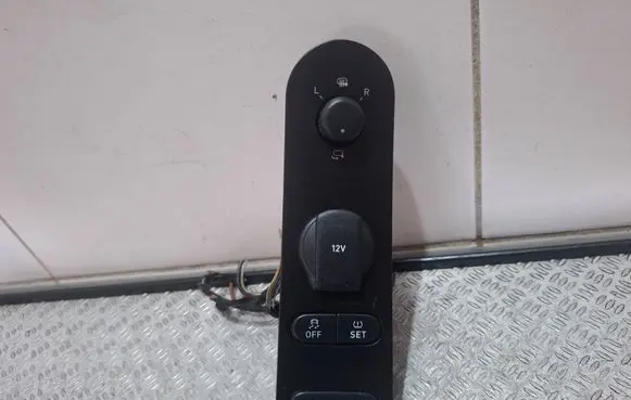Seat Altea Wing mirror switch 5P0959565