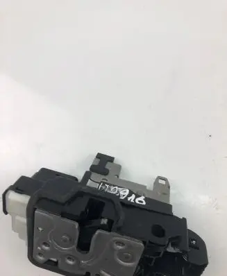 Volvo XC40 Coupe door lock (next to the handle) 31349894
