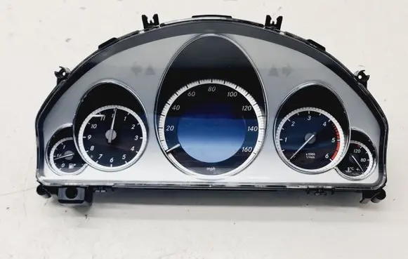 Mercedes-Benz E W212 Speedometer (instrument cluster) A2129004313