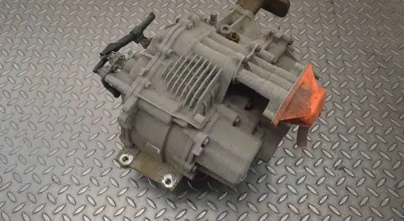 Lexus NX Rear differential R731Y617155 8209048020