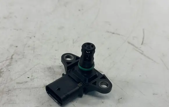 BMW 4 F32 F33 Air pressure sensor 7599042 13627599042 8644432