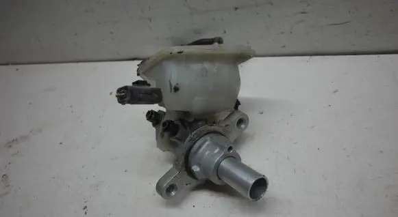 Citroen C4 I Master brake cylinder 0204051007