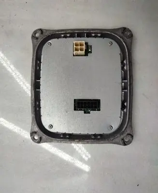 BMW X5 E70 Headlight ballast module Xenon 7263052