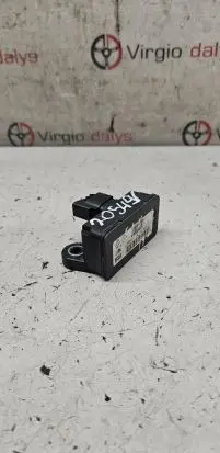 Renault Megane III ESP acceleration yaw rate sensor 479300584R 10170106953 1S73F03143