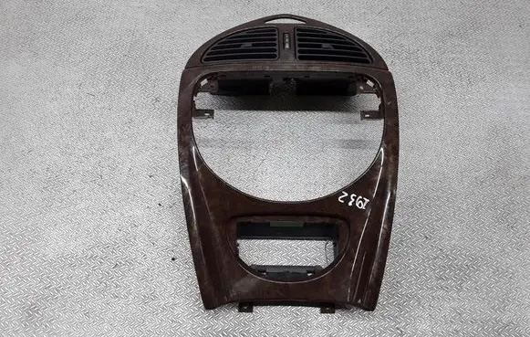 Citroen C5 Dash center air vent grill 963261727A