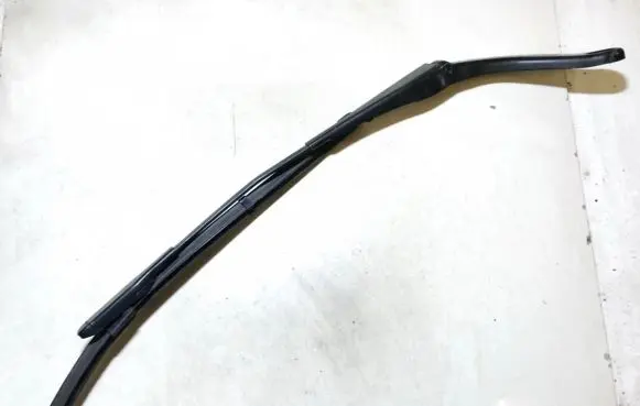 BMW 3 F30 F35 F31 Front wiper blade arm 61617260469 6161-7260469