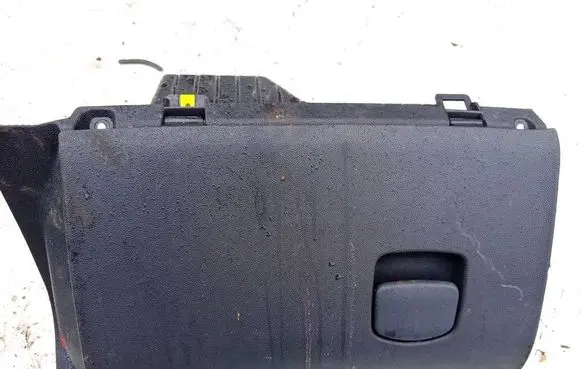 Opel Corsa C Glove box 13205097 a60029937