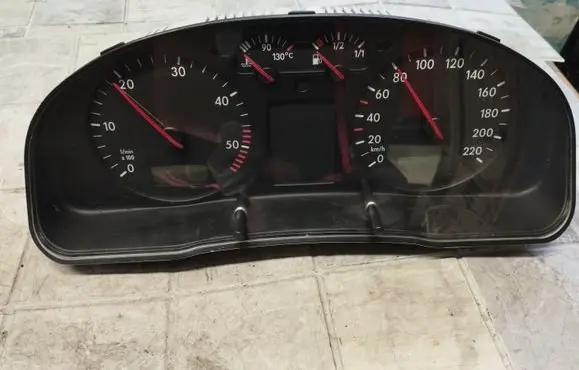 Volkswagen PASSAT B5 Speedometer (instrument cluster) 09052069904