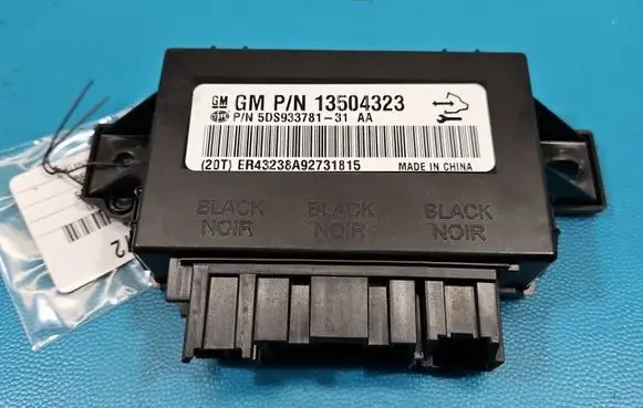 Opel Astra J Central body control module 13504323 IMPRK1526172