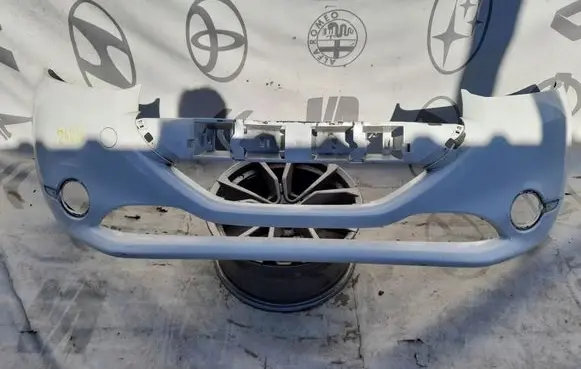 Peugeot 208 Front bumper