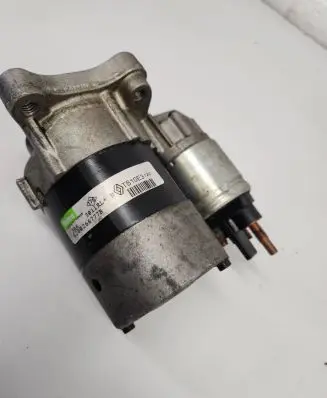Renault Megane II Starter motor 8200266777B TS10E3 3011RL