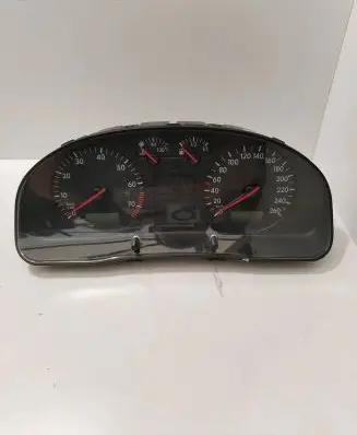 Volkswagen PASSAT B5 Speedometer (instrument cluster) 3B1919860 110208919020 3B1919860X