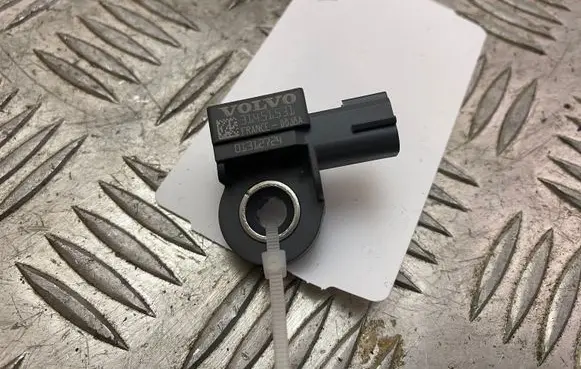 Volvo XC90 Airbag deployment crash/impact sensor 31451531