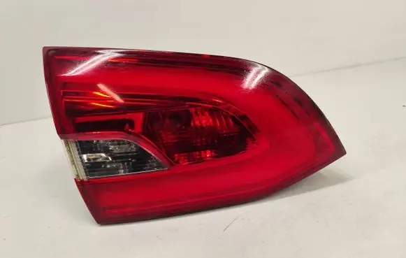 Peugeot 308 Rear/tail lights 14052015 9678098080 L90019030
