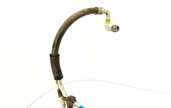 Air conditioning (A/C) pipe/hose