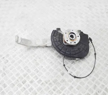 Maserati Levante Front wheel hub 06701068720 670106872