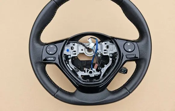 Toyota Aygo AB40 Steering wheel