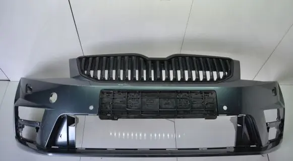 Skoda Octavia Mk3 (5E) Front bumper R11P3