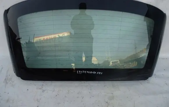BMW 3 E92 E93 Rear windscreen/windshield window BMWE93TYLNASZYBA