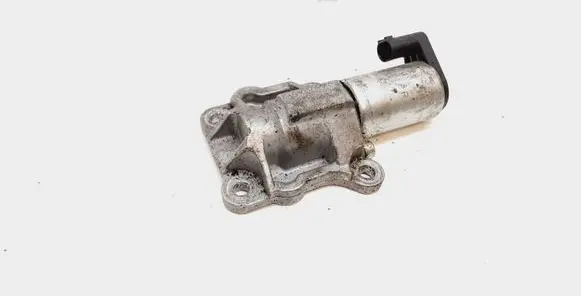 Volvo S80 Camshaft vanos timing valve 8670421