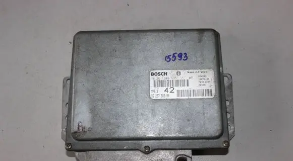 Peugeot 406 Engine control unit/module 9629766680 0261204695