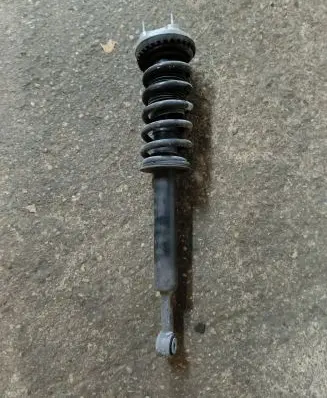 Maserati Ghibli Front shock absorber/damper 06700088960 MD34B 30017