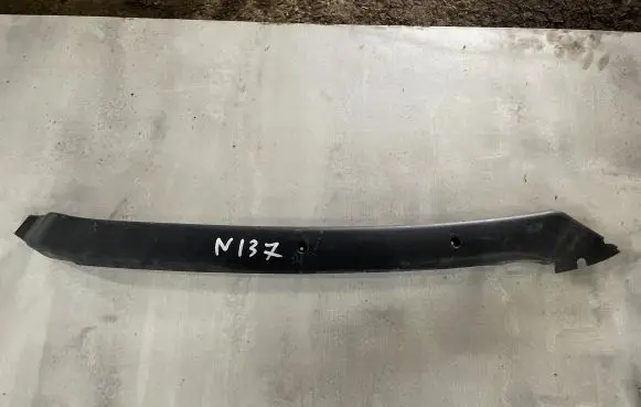 Porsche Cayenne (9PA) Tailgate trim 7L5867712