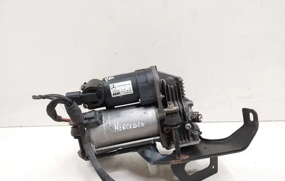 Mercedes-Benz R W251 Air suspension compressor/pump A2513202704 1020500