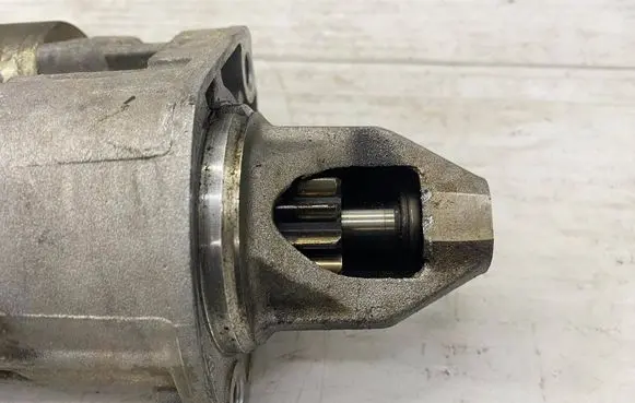 Mercedes-Benz ML W164 Starter motor A0061514101
