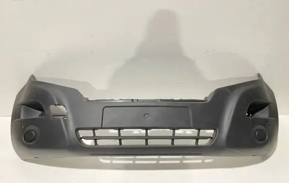 Nissan NV400 Front bumper 620223048R